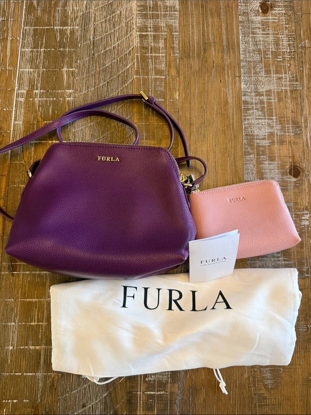 No flaws Furla Purple Leather Crossbody with Pink Pouch